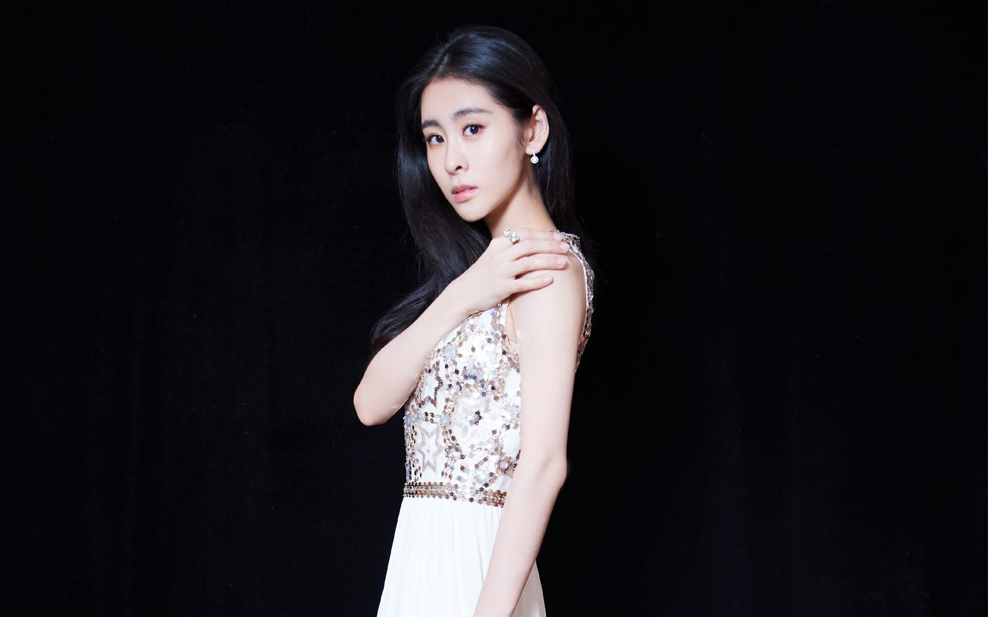 曼城新援快速融入,助力球队迎战重要比赛,曼城新阵容