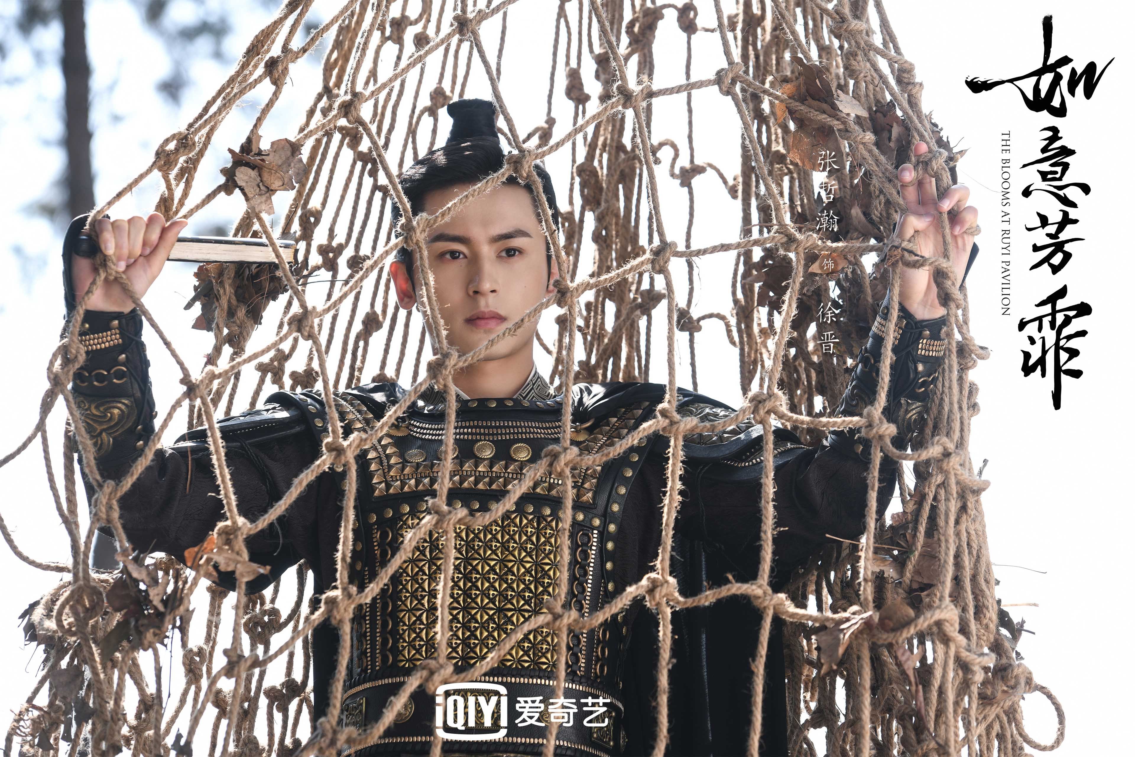 b体育电竞-训练场最火：球员私房训练秘籍大公开，篮球私人训练师