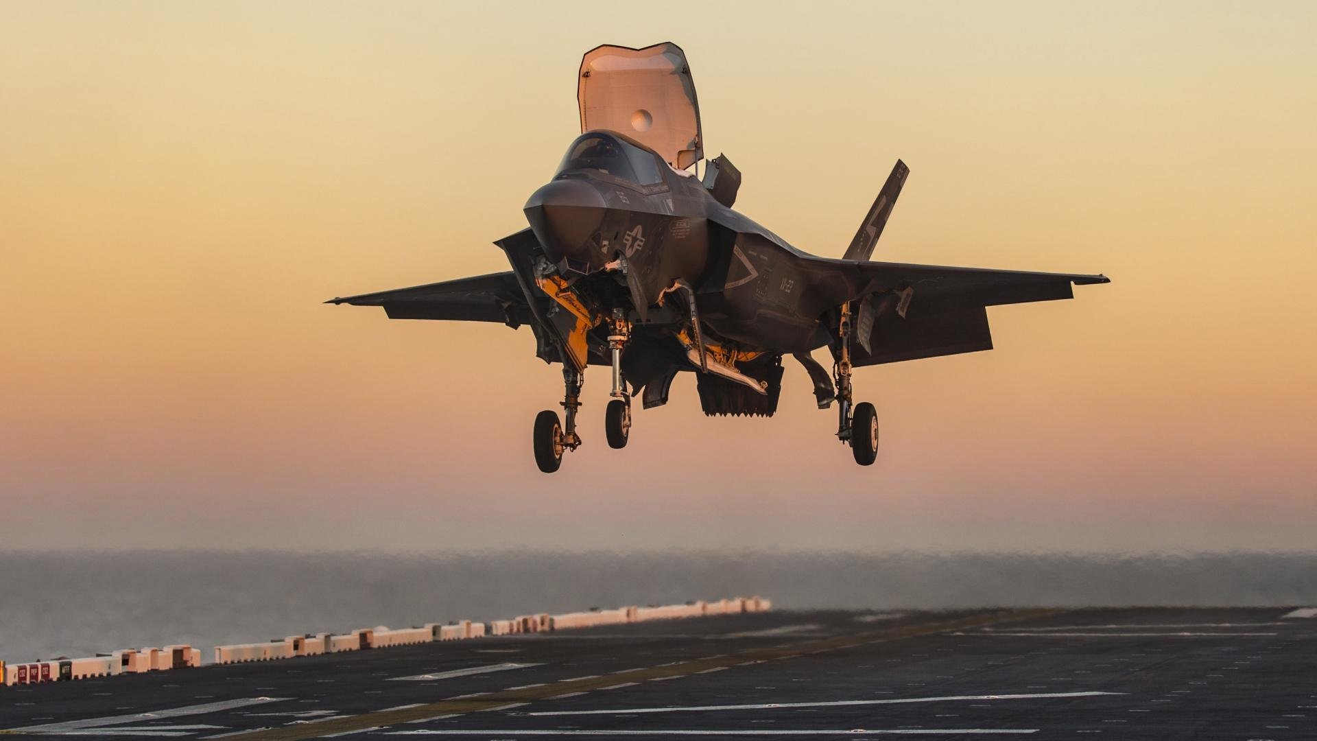 张琳芃转会至上海海港,增强后防,上海 张琳琳