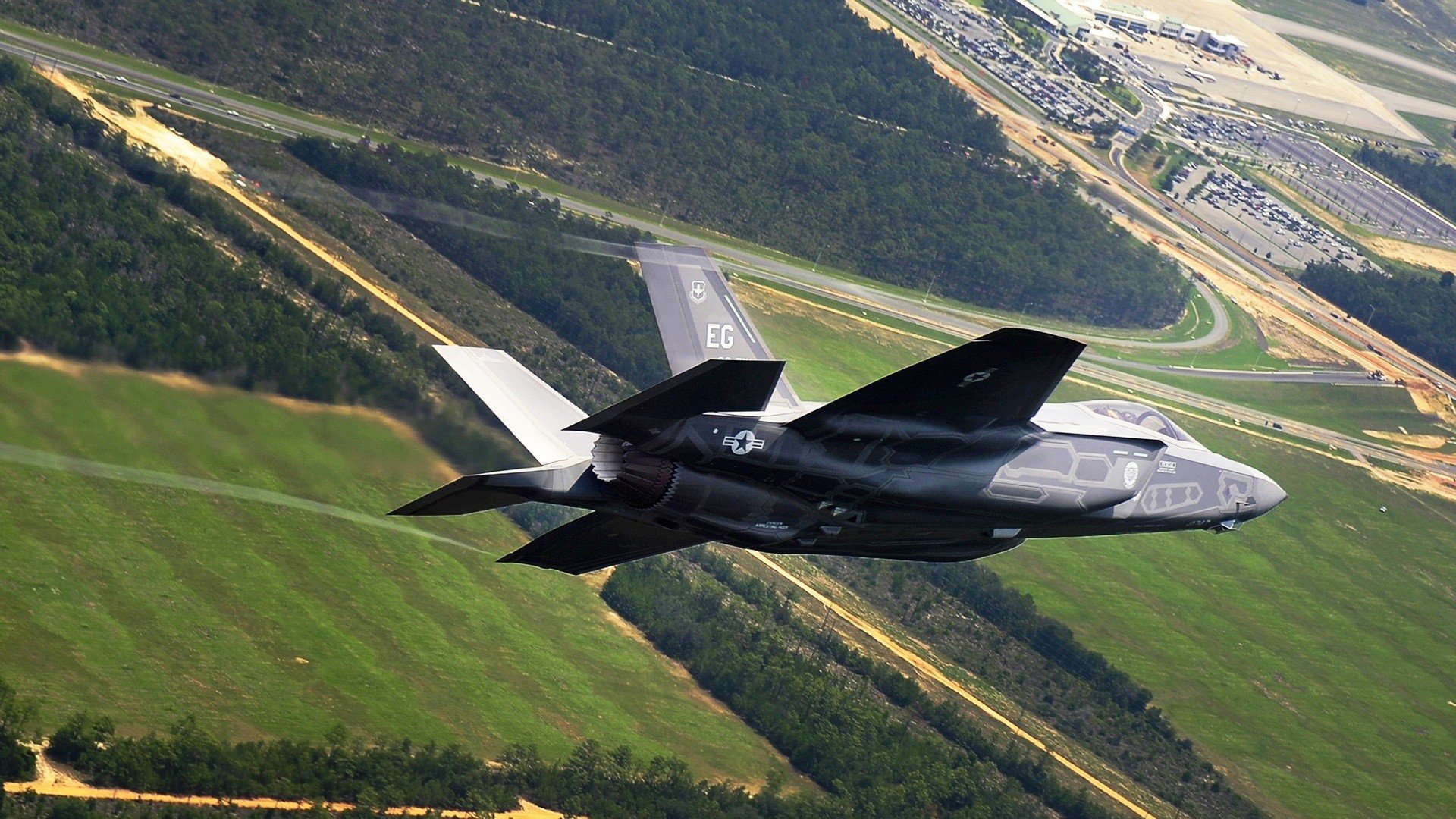 皇马主力阵容轮换保持高强度输出，皇马什么阵型