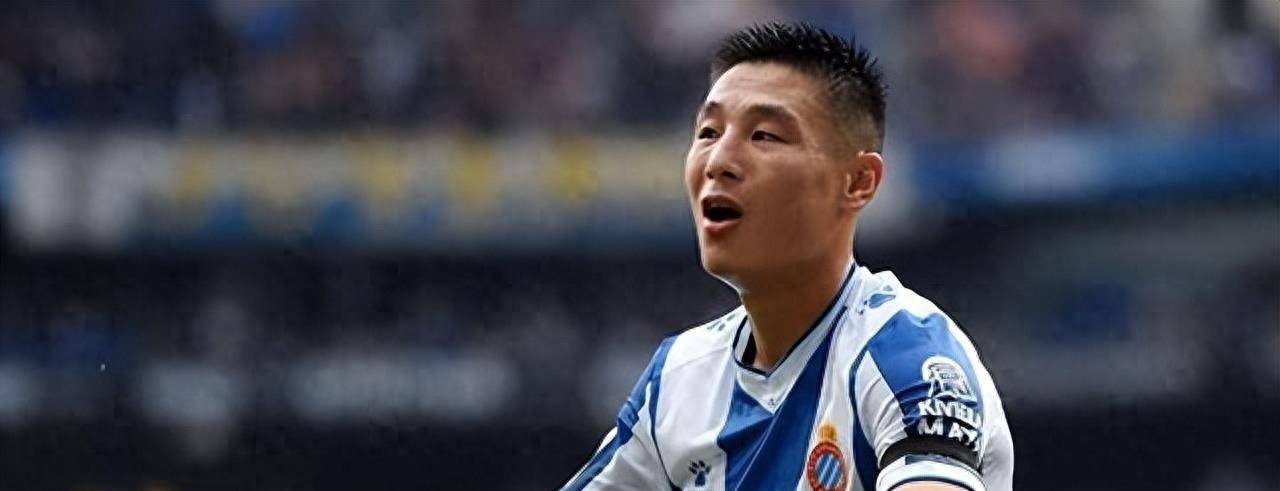 包含B体育APP:武磊“亚洲足球先生”提名，球迷：这是在“安慰”他吗？的词条