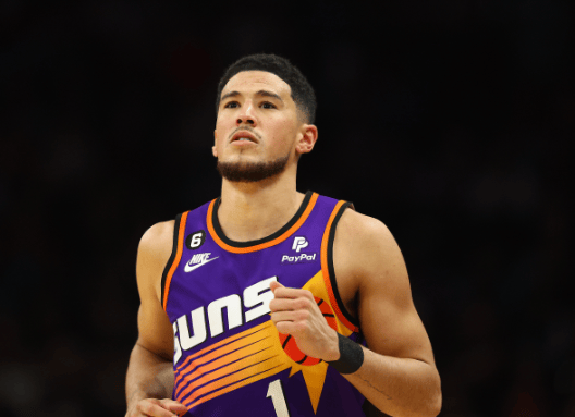 bsports体育:太阳队布克:得分后卫的未来 bsports体育:太阳队布克:得分后卫的未来