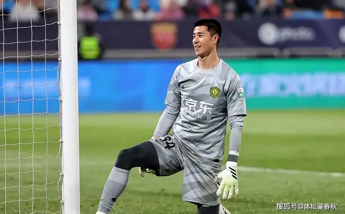 关于B体育APP:年轻门将韩佳奇：在比赛中扑出关键球，帮助球队保住胜利的信息