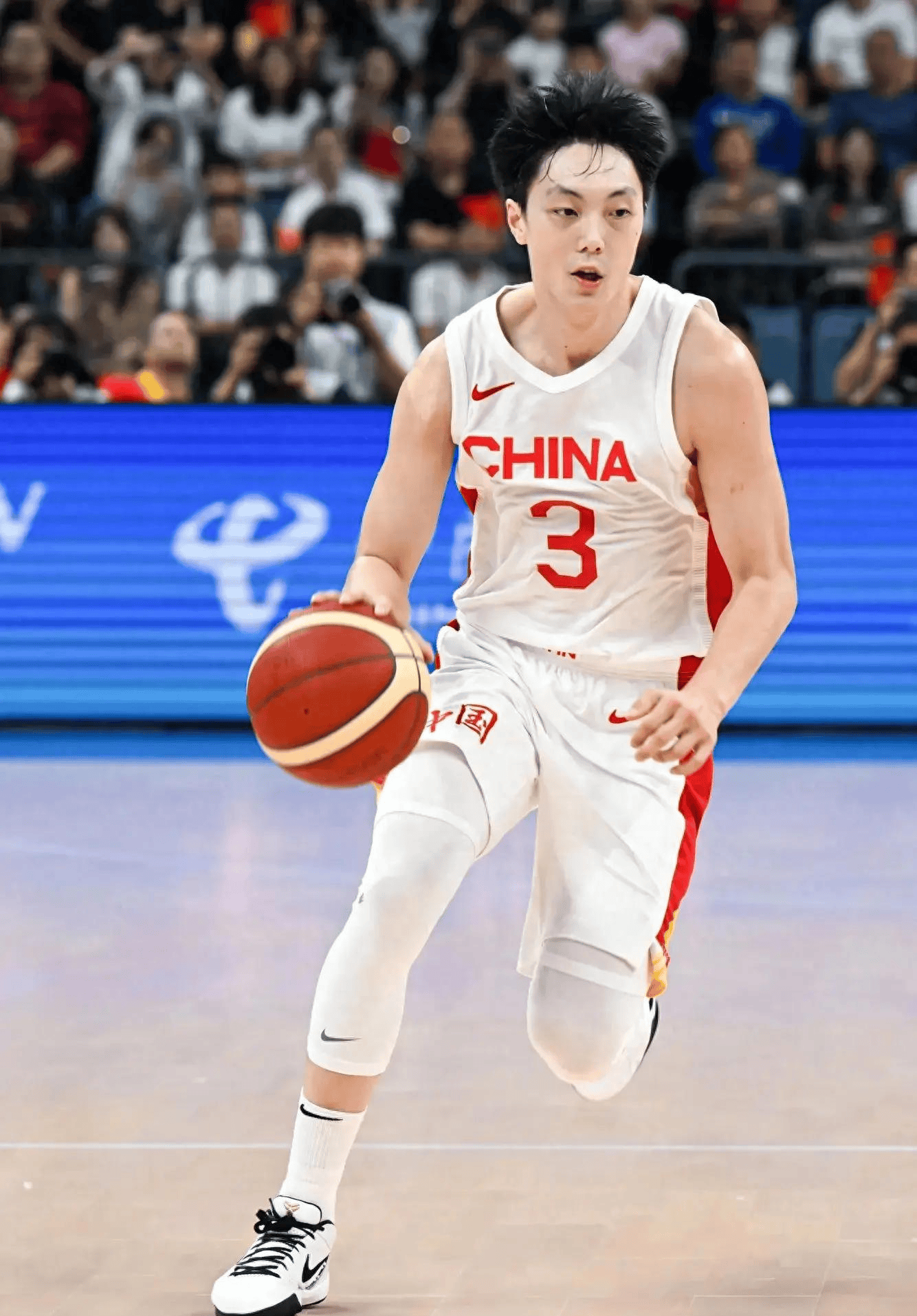 B体育官网:中国男篮备战世界大赛,全力以赴争创佳绩的简单介绍 B体育官网:中国男篮备战世界大赛,全力以赴争创佳绩的简单介绍