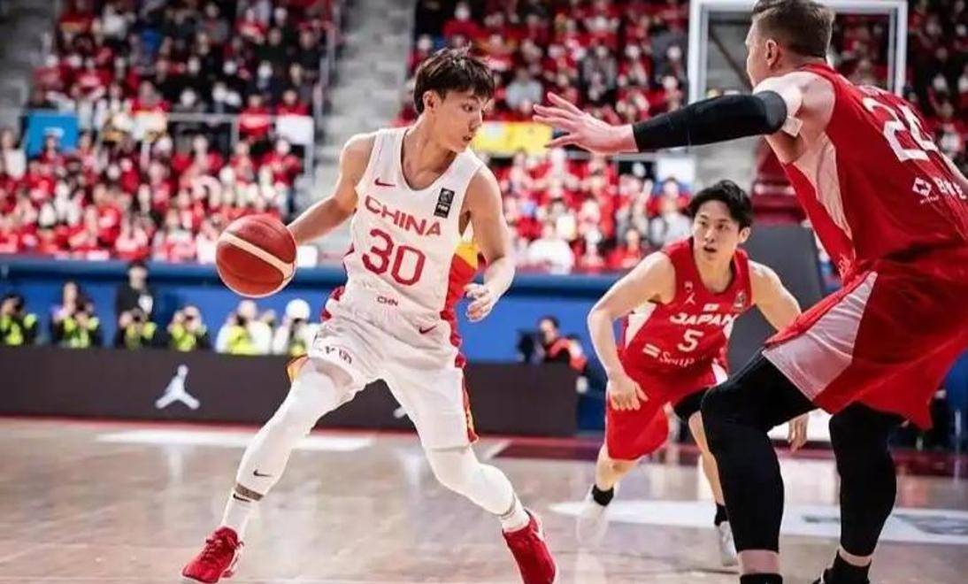 SPORTS-APP下载-B体育官网：中国男篮归化之路：文化融合与战术适配的简单介绍